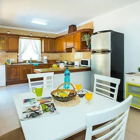 Geranios By Renthousing Польенса