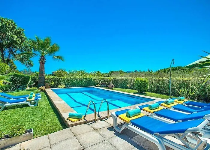 Geranios By Renthousing Pollença