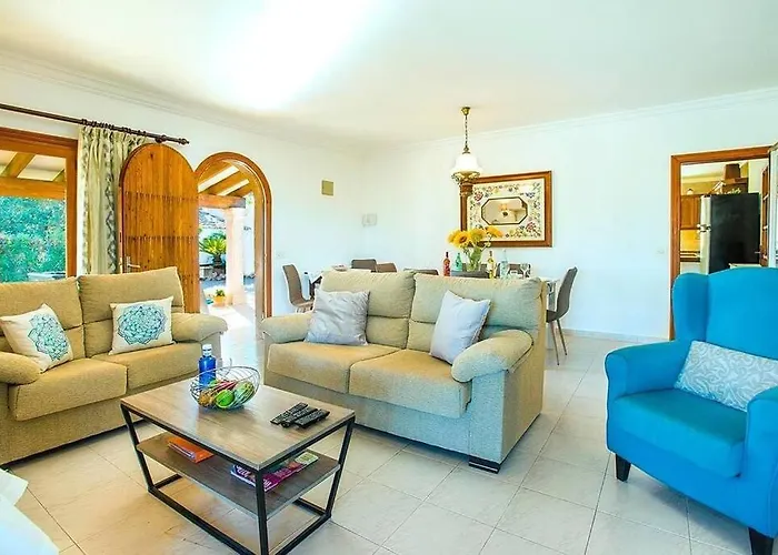 Geranios By Renthousing Pollença